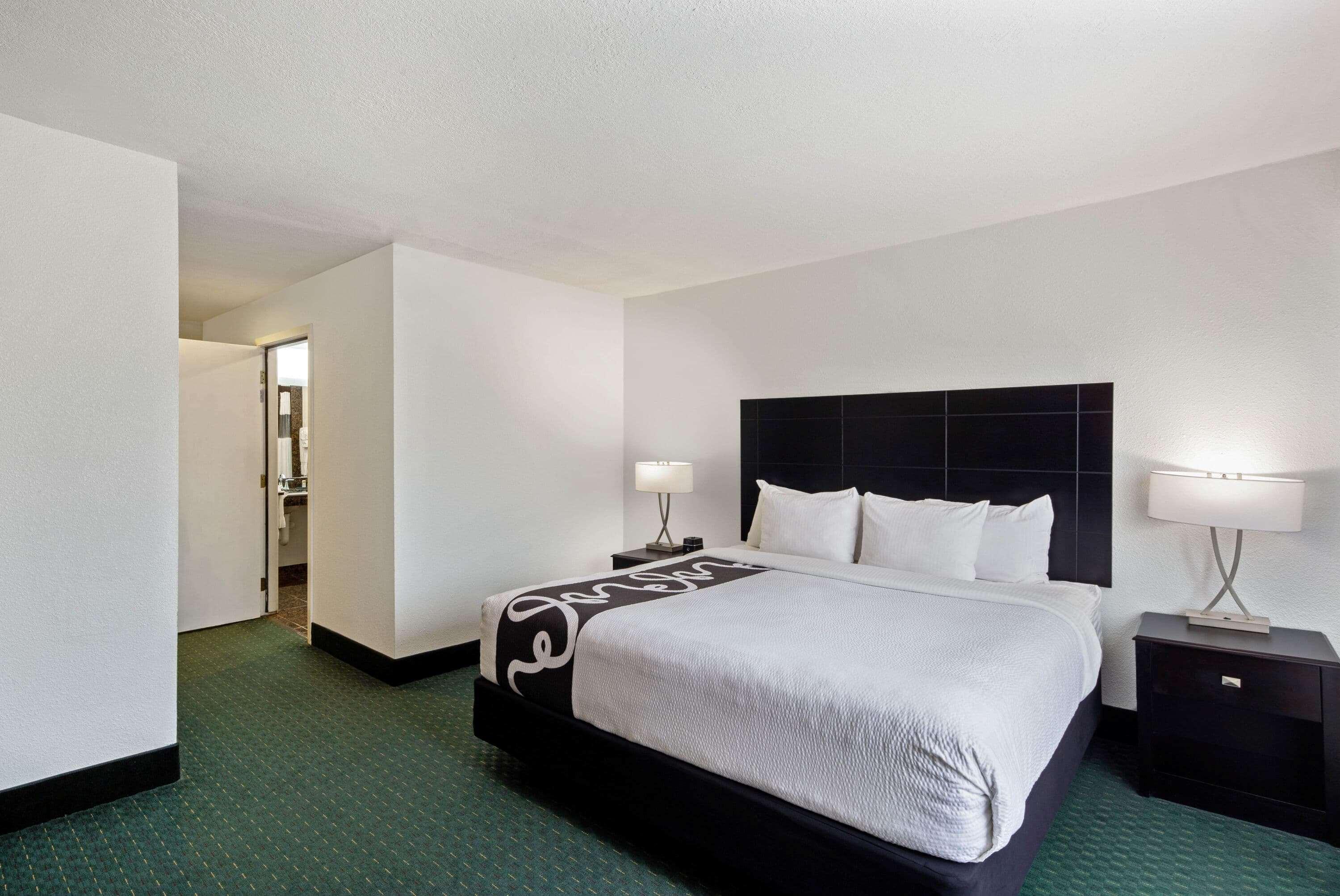University Inn & Suites Берклі Екстер'єр фото