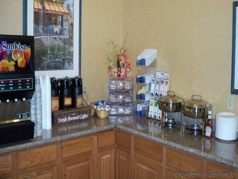 University Inn & Suites Берклі Ресторан фото